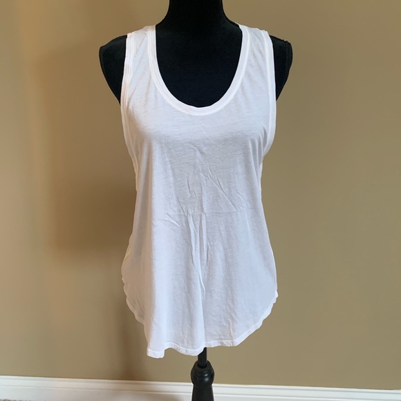 lululemon athletica Tops - Women’s Lululemon tank sz 8 white